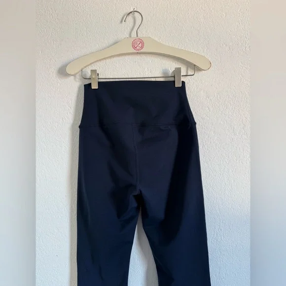 ALO Yoga Airbrush High-Waist Bootcut Flare Legging Navy Size XS - Picture 12 of 14